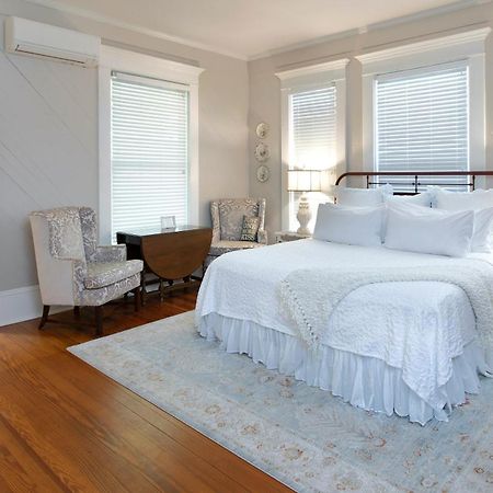Katy House Bed And Breakfast Smithville Esterno foto