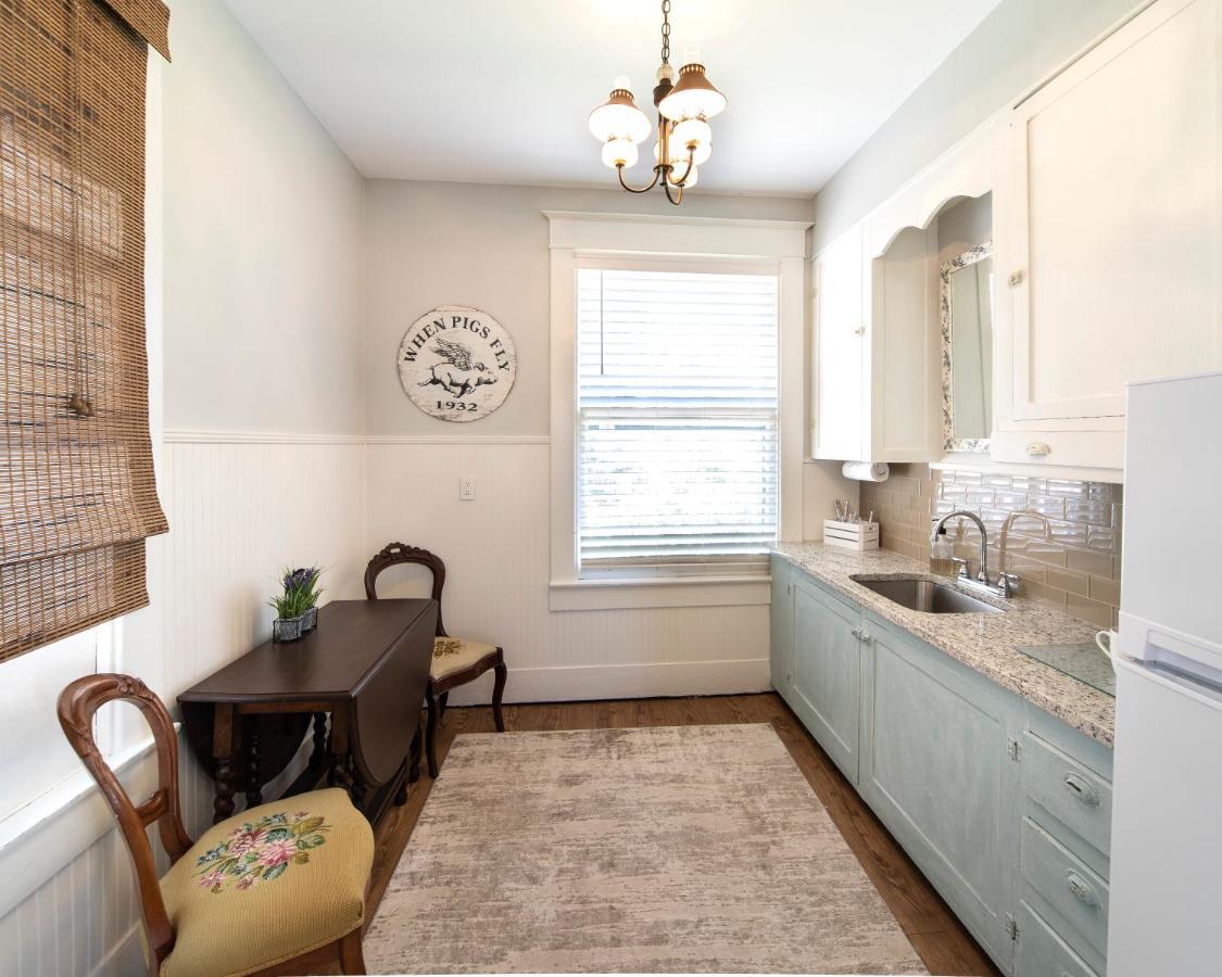 Katy House Bed And Breakfast Smithville Esterno foto