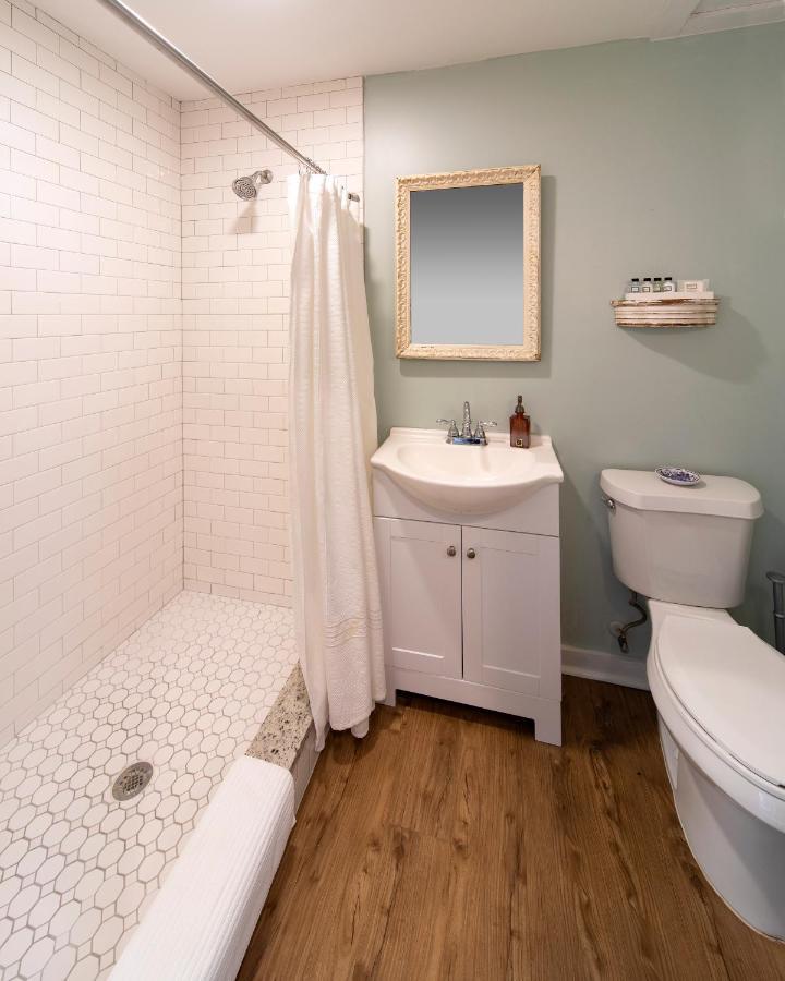 Katy House Bed And Breakfast Smithville Esterno foto